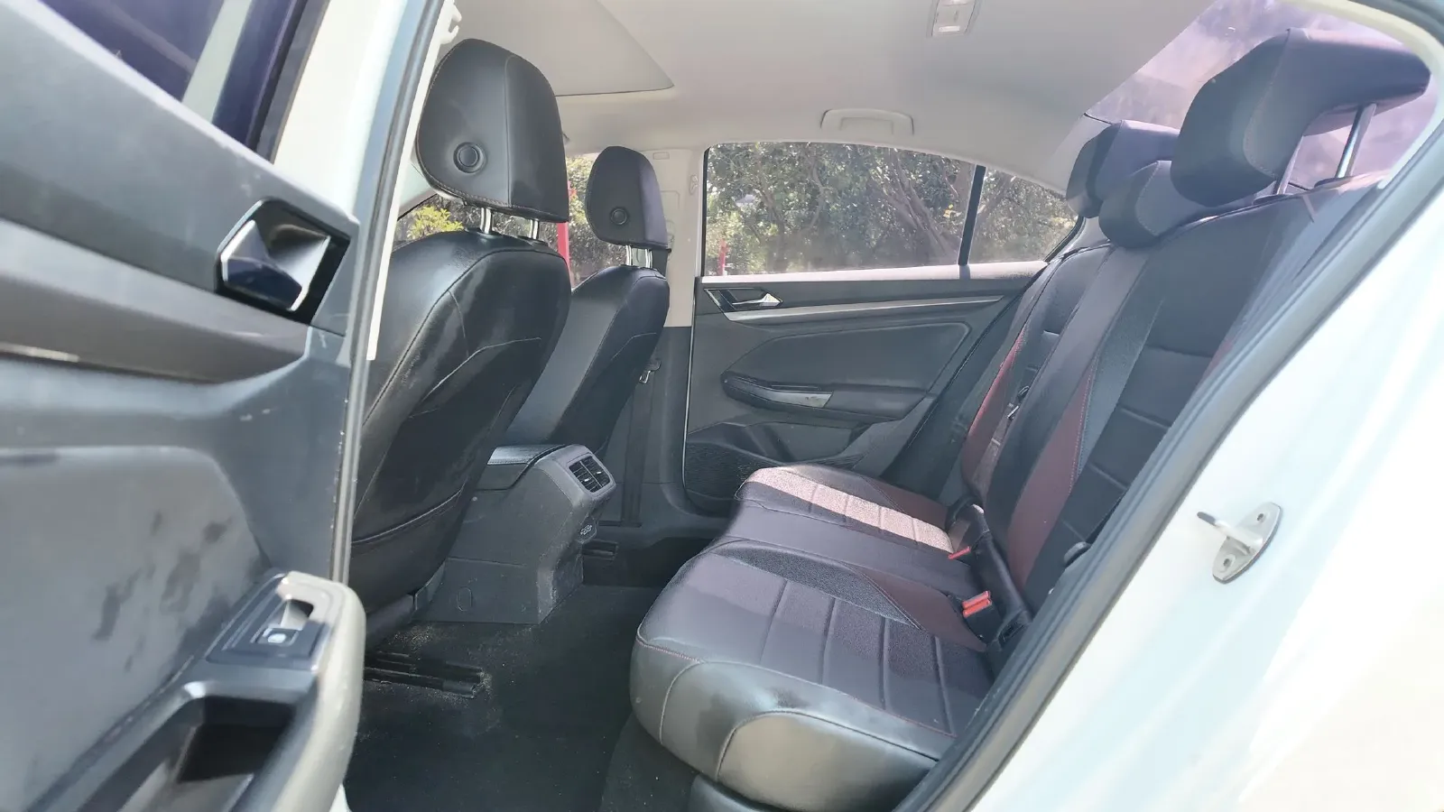 2020 Volkswagen Bora 1.5L 113HP L4 6AT,autocango,china used car exporter,china ev exporter,chinese used car exporter,chinese used ev exporter