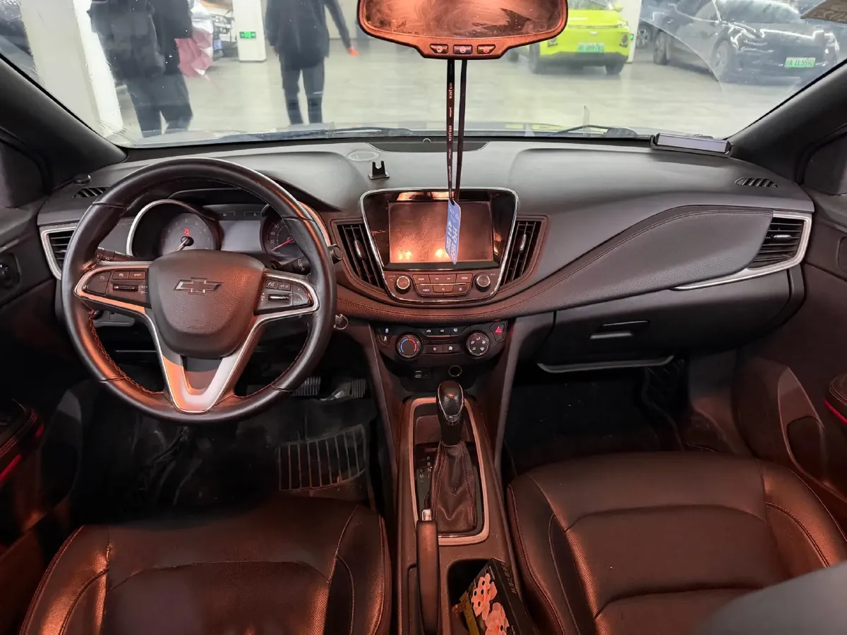 2020 Chevrolet Monza 1.3T 163HP L3 6AT,autocango,china used car exporter,china ev exporter,chinese used car exporter,chinese used ev exporter