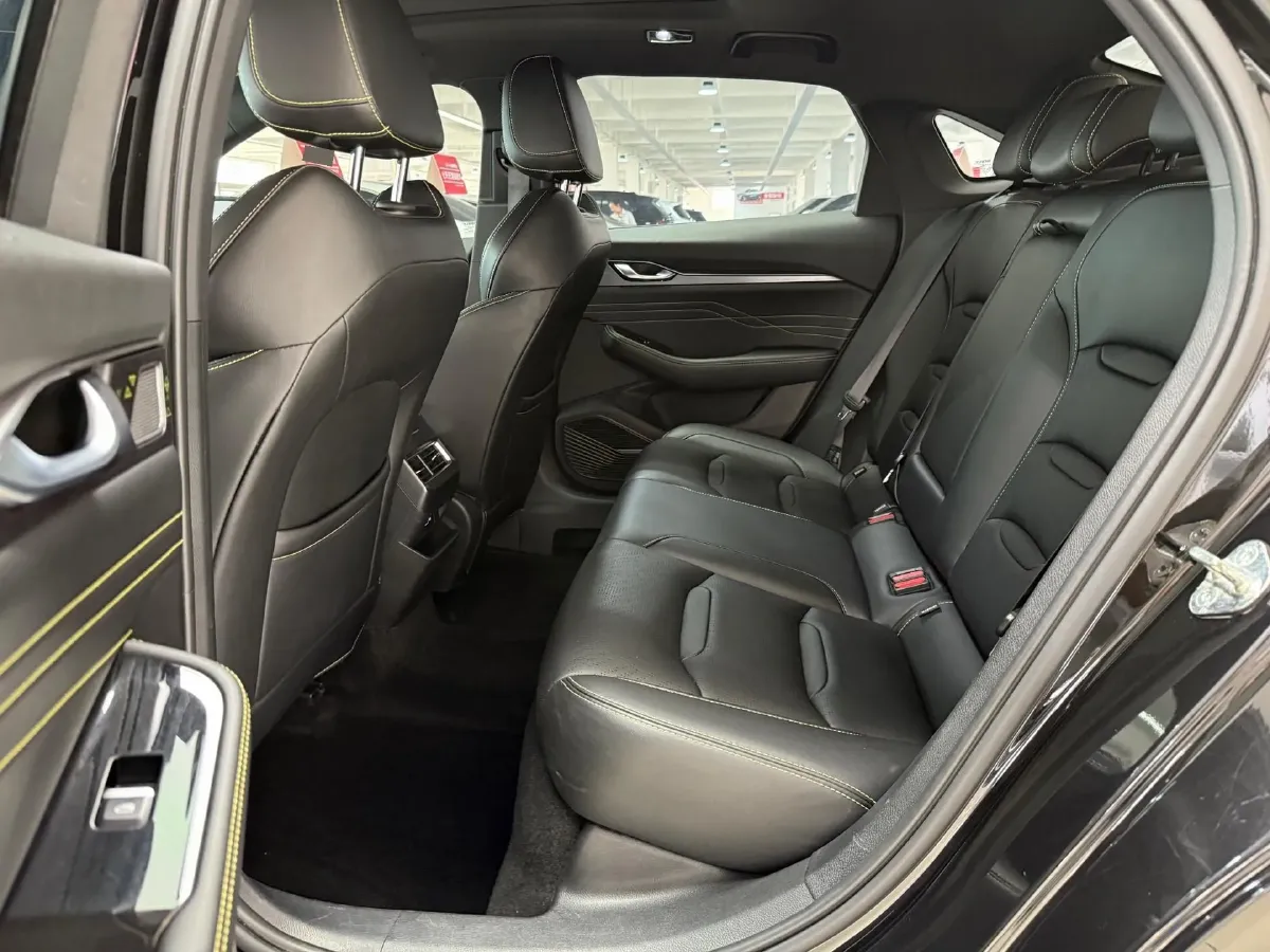 2023 Geely Preface 1.5T 181HP L4 7DCT,autocango,china used car exporter,china ev exporter,chinese used car exporter,chinese used ev exporter