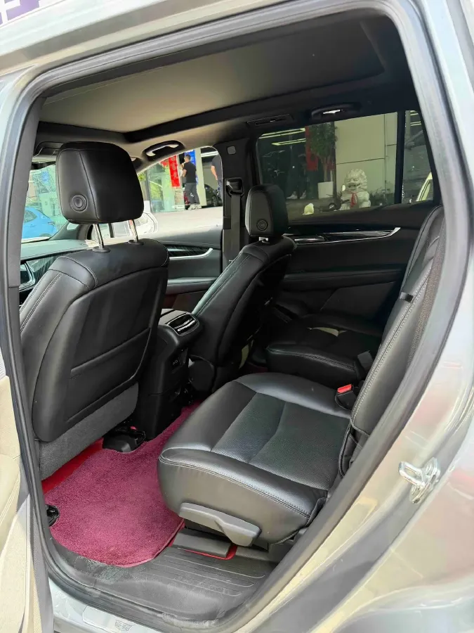 2022 Cadillac XT6 2.0T 237HP L4 9AT,autocango,china used car exporter,china ev exporter,chinese used car exporter,chinese used ev exporter