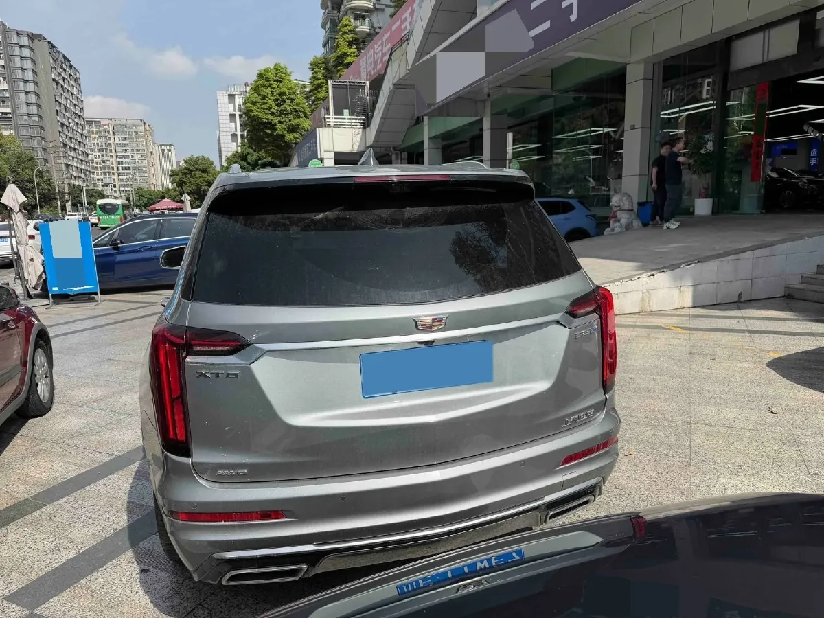 2022 Cadillac XT6 2.0T 237HP L4 9AT,autocango,china used car exporter,china ev exporter,chinese used car exporter,chinese used ev exporter