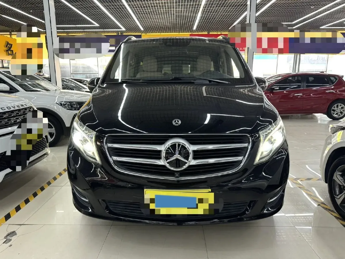 2018 Mercedes-Benz V Class 2.0T 211HP L4 7AT,autocango,china used car exporter,china ev exporter,chinese used car exporter,chinese used ev exporter