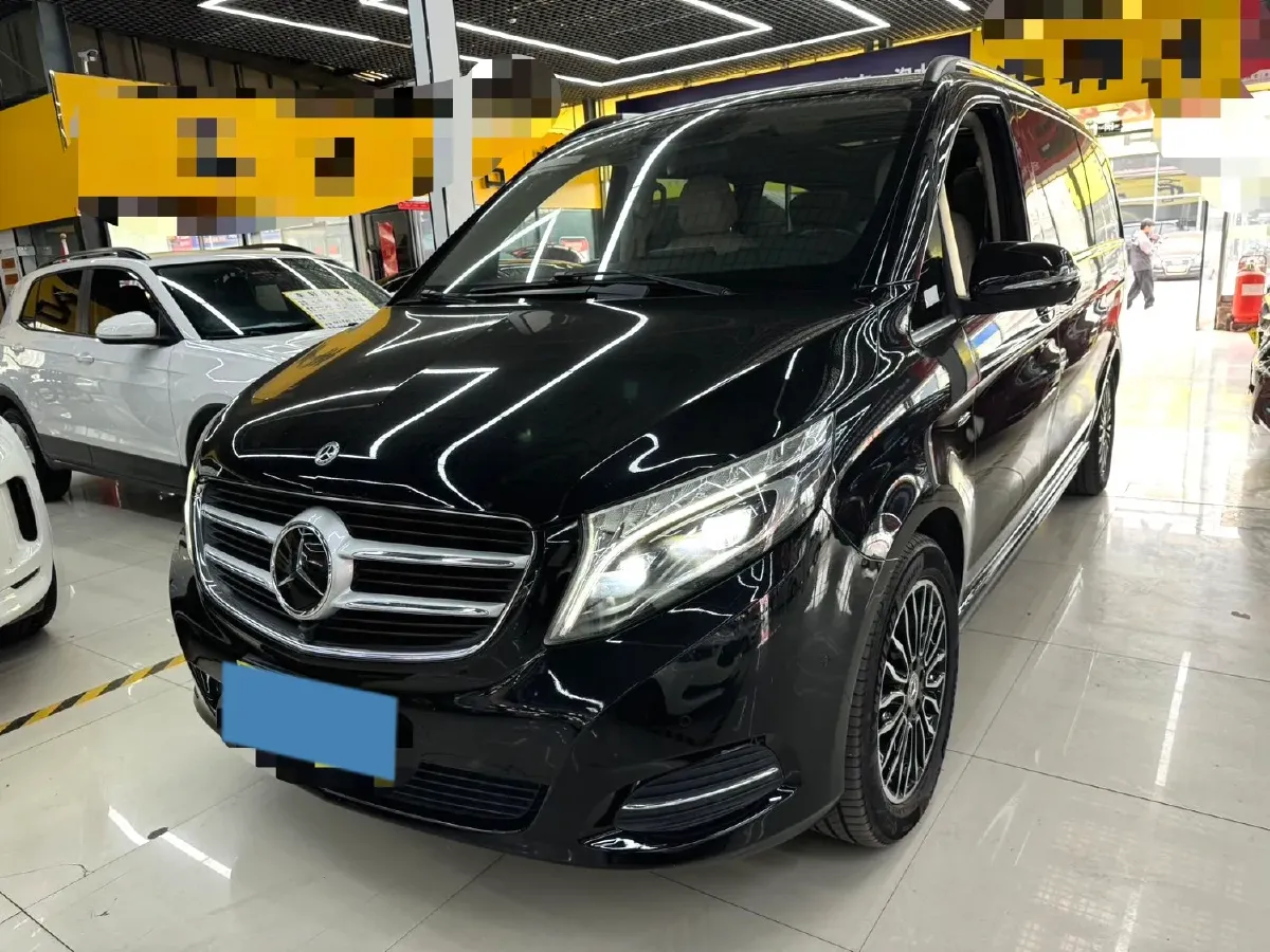 2018 Mercedes-Benz V Class 2.0T 211HP L4 7AT,autocango,china used car exporter,china ev exporter,chinese used car exporter,chinese used ev exporter