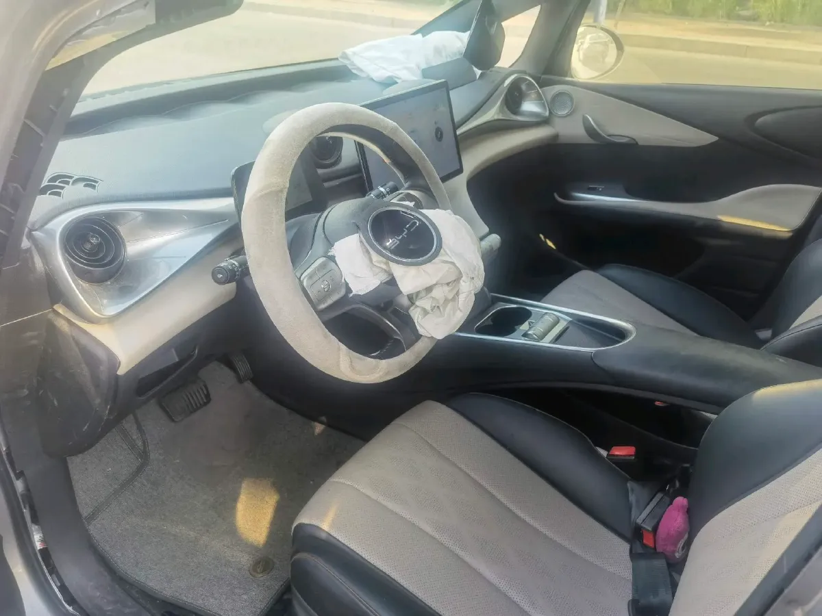 2023 BYD Dolphin BEV 44.928KWH,autocango,china used car exporter,china ev exporter,chinese used car exporter,chinese used ev exporter