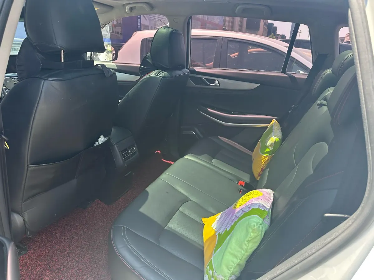 2020 ChangAn CS75 1.5T 178HP L4 6AT,autocango,china used car exporter,china ev exporter,chinese used car exporter,chinese used ev exporter