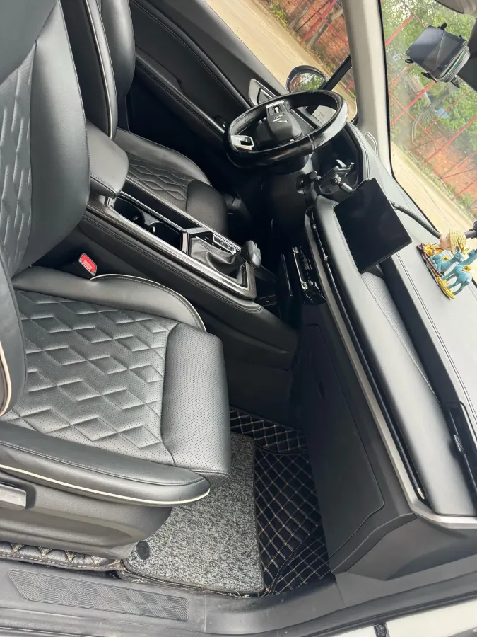 2022 Venucia T60 1.6L 126HP L4 CVT,autocango,china used car exporter,china ev exporter,chinese used car exporter,chinese used ev exporter