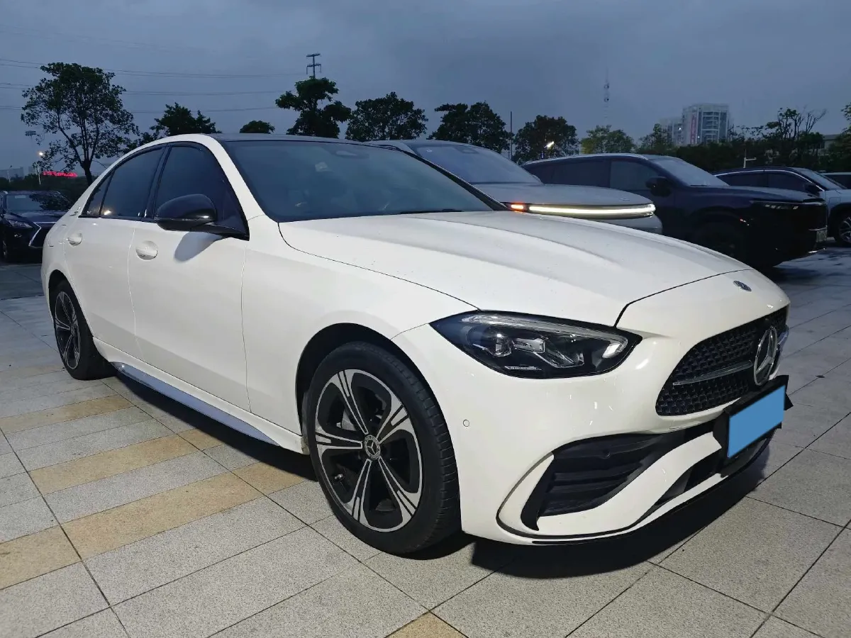2022 Mercedes-Benz C Class 1.5T 204HP L4 9AT,autocango,china used car exporter,china ev exporter,chinese used car exporter,chinese used ev exporter