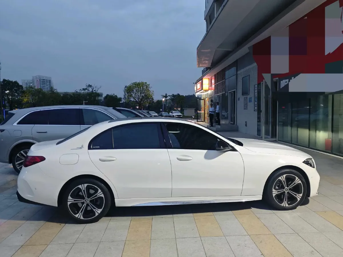 2022 Mercedes-Benz C Class 1.5T 204HP L4 9AT,autocango,china used car exporter,china ev exporter,chinese used car exporter,chinese used ev exporter