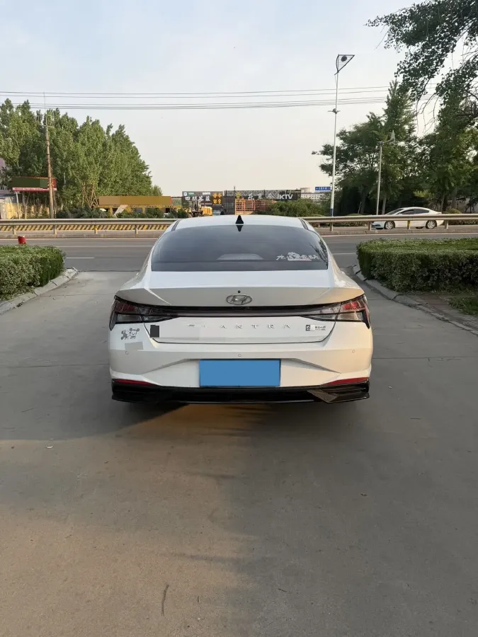 2022 Hyundai Elantra 1.5L 115HP L4 CVT,autocango,china used car exporter,china ev exporter,chinese used car exporter,chinese used ev exporter