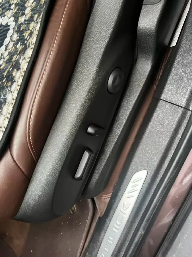 2020 Buick EnvisionPlus 2.0T 260HP L4 9AT,autocango,china used car exporter,china ev exporter,chinese used car exporter,chinese used ev exporter