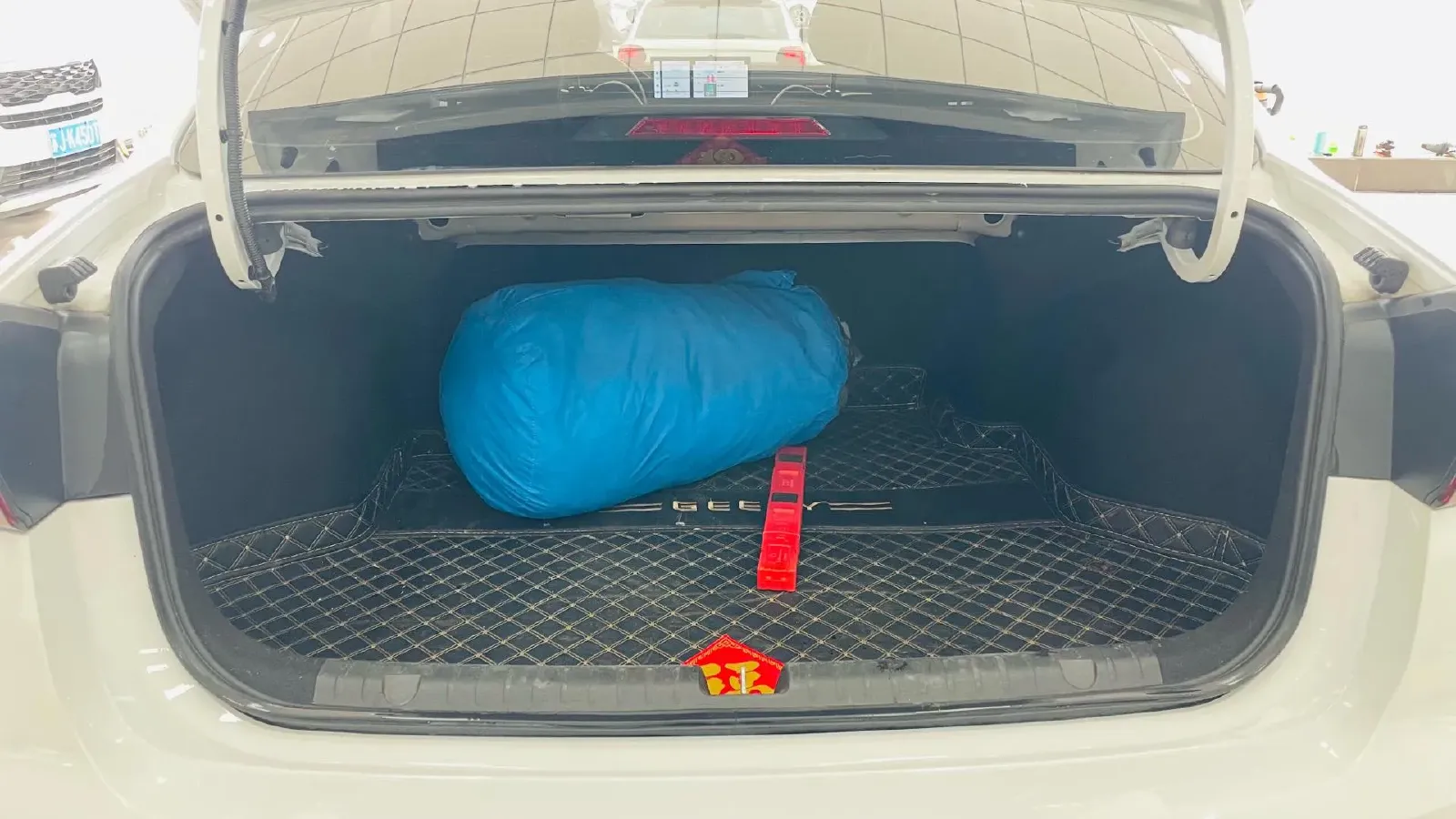 2023 Geely Emgrand 1.5L 127HP L4 CVT,autocango,china used car exporter,china ev exporter,chinese used car exporter,chinese used ev exporter