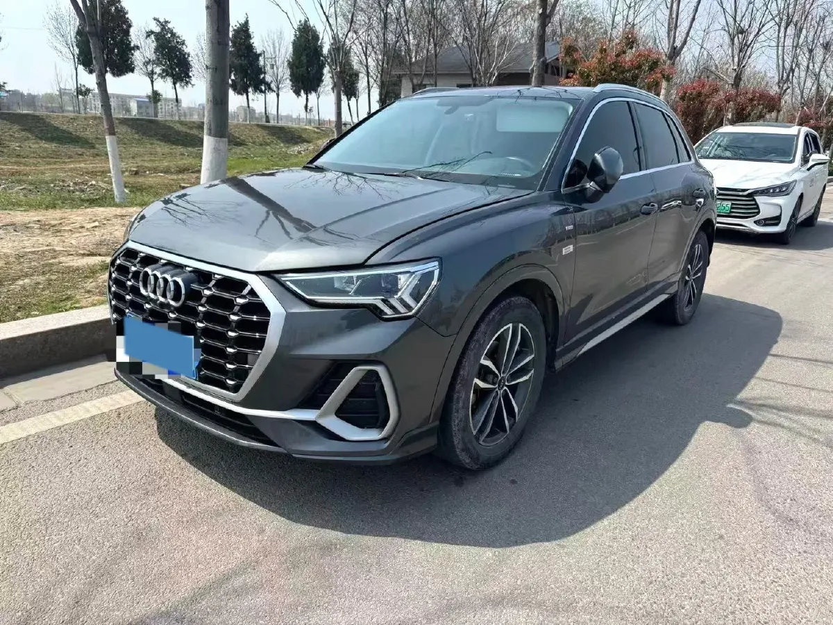 2023 Audi Q3 1.4T 150HP L4 7DCT,autocango,china used car exporter,china ev exporter,chinese used car exporter,chinese used ev exporter