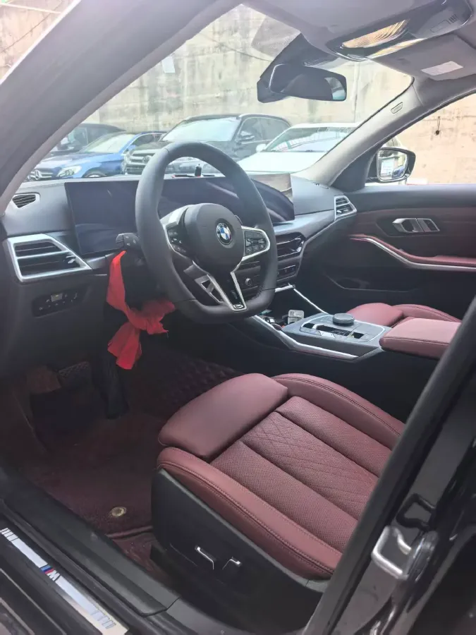 2025 BMW 3 Series 2.0T 184HP L4 8AT,autocango,china used car exporter,china ev exporter,chinese used car exporter,chinese used ev exporter