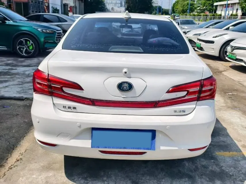 2017 BYD Qin 1.5T 154HP L4 6DCT PHEV,autocango,china used car exporter,china ev exporter,chinese used car exporter,chinese used ev exporter