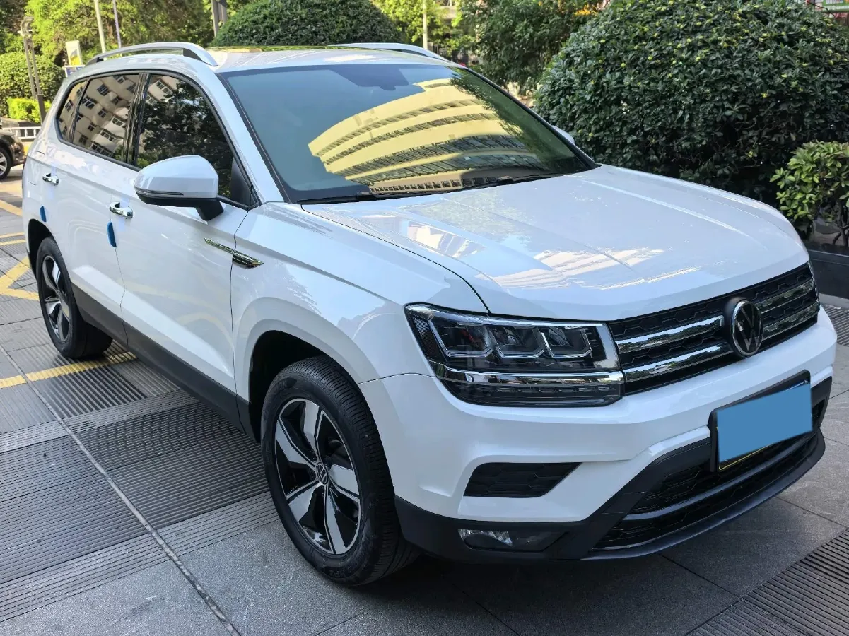 2022 Ford Transit 2.0T 202HP L4 6AT,autocango,china used car exporter,china ev exporter,chinese used car exporter,chinese used ev exporter