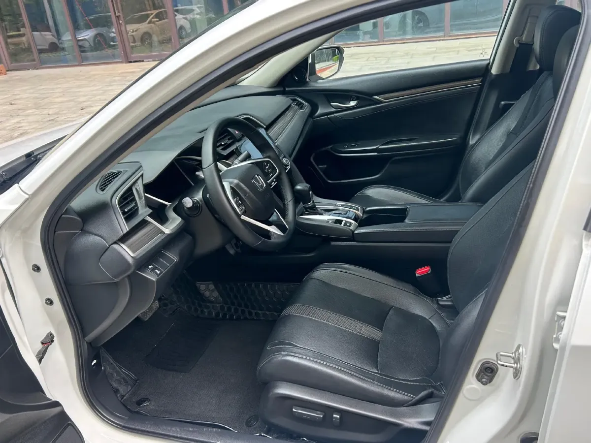 2019 Honda Civic 1.5T 177HP L4 CVT,autocango,china used car exporter,china ev exporter,chinese used car exporter,chinese used ev exporter