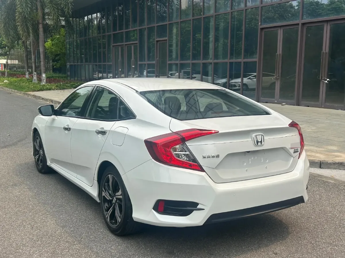 2019 Honda Civic 1.5T 177HP L4 CVT,autocango,china used car exporter,china ev exporter,chinese used car exporter,chinese used ev exporter