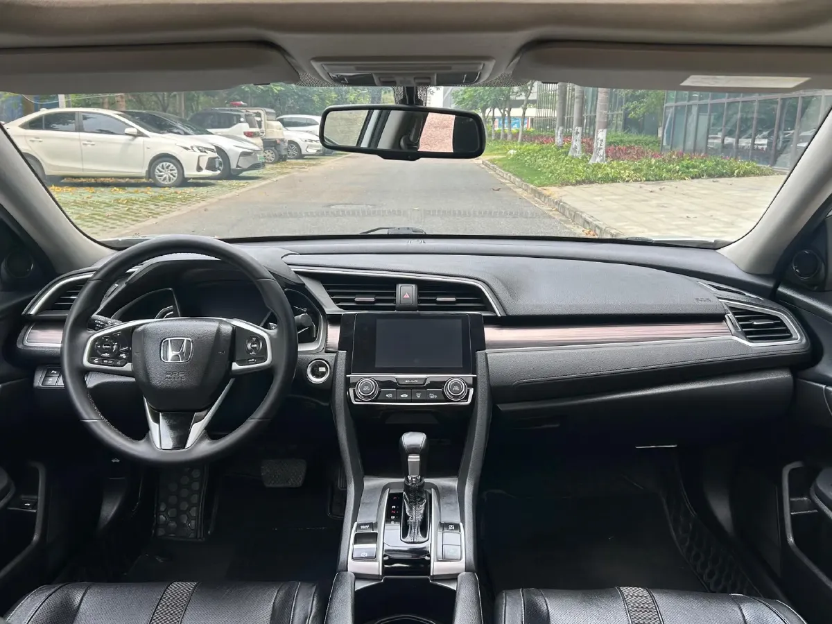 2019 Honda Civic 1.5T 177HP L4 CVT,autocango,china used car exporter,china ev exporter,chinese used car exporter,chinese used ev exporter