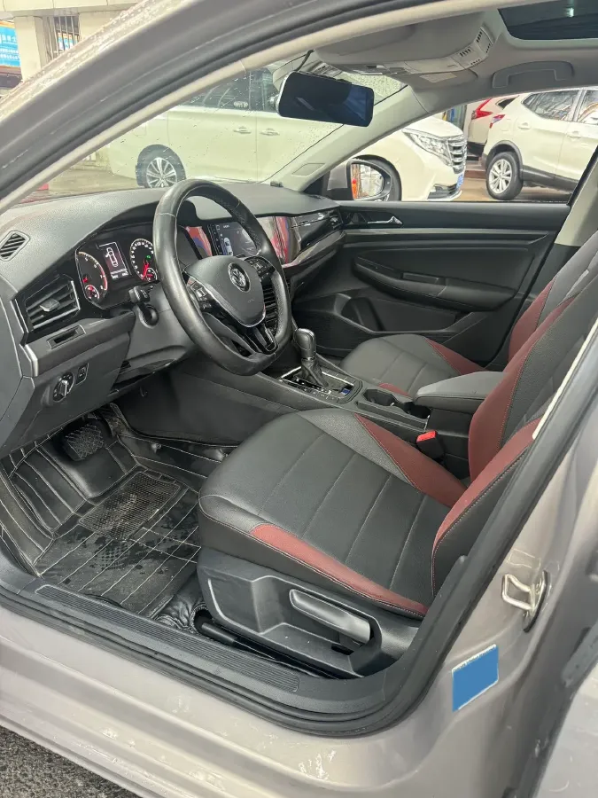 2019 Ford Focus 1.5T 184HP L3 8AT,autocango,china used car exporter,china ev exporter,chinese used car exporter,chinese used ev exporter