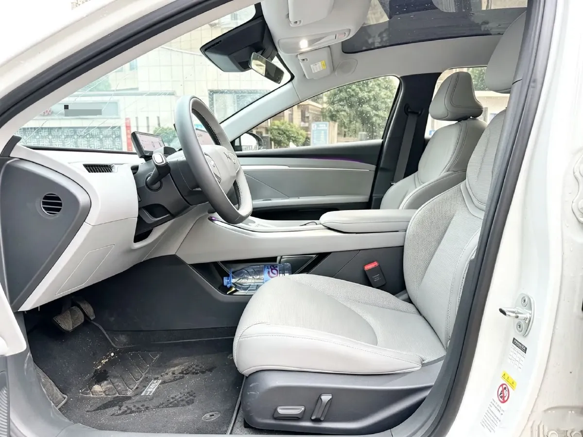 2024 Xpeng MONA M03 BEV 62.2KWH,autocango,china used car exporter,china ev exporter,chinese used car exporter,chinese used ev exporter