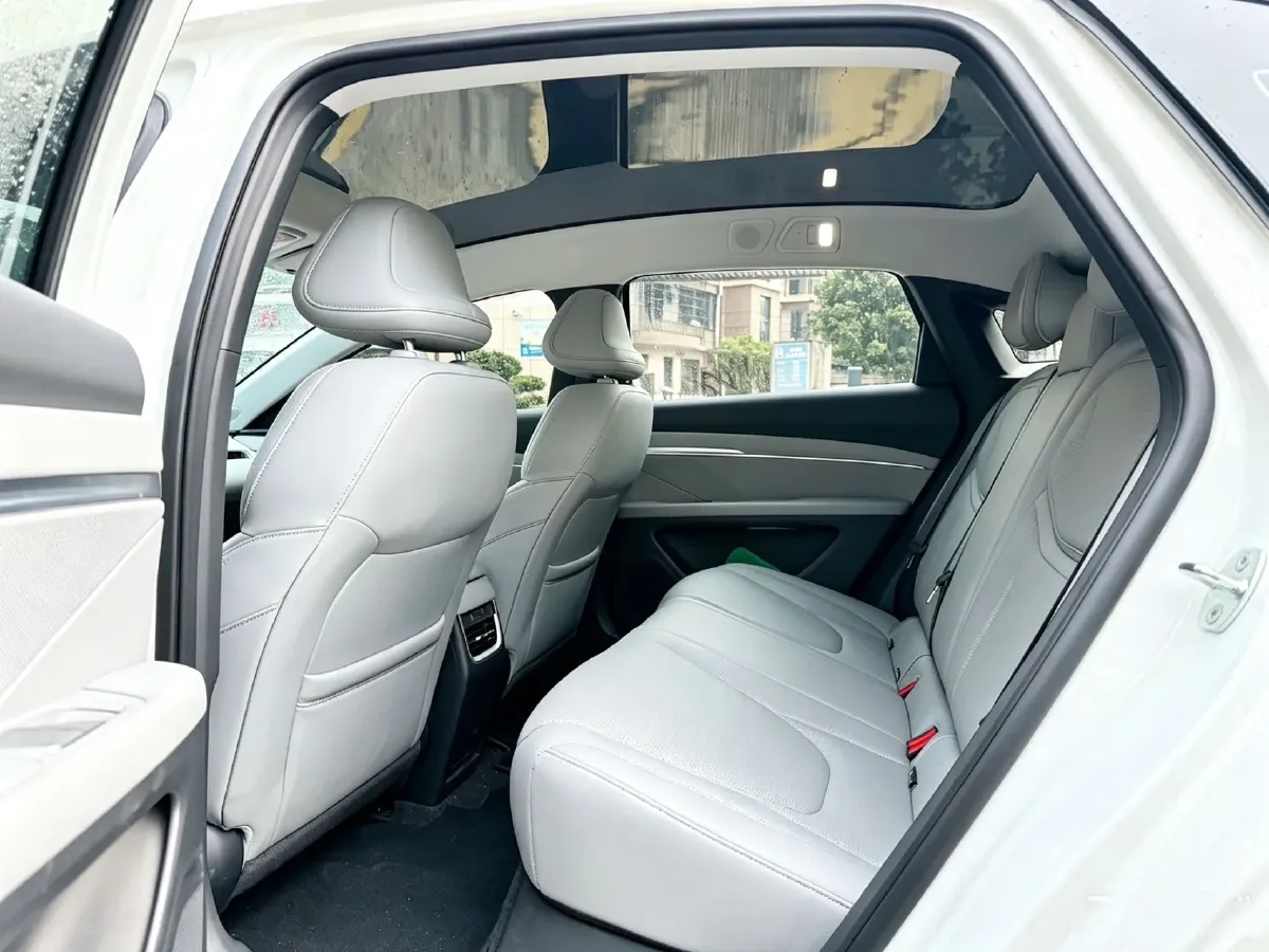 2024 Xpeng MONA M03 BEV 62.2KWH,autocango,china used car exporter,china ev exporter,chinese used car exporter,chinese used ev exporter