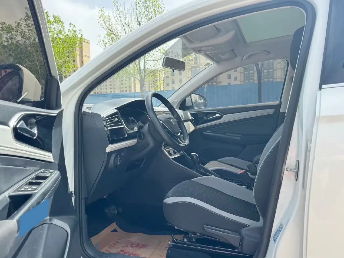 2023 Jetta VS7 1.4T 150HP L4 6AT,autocango,china used car exporter,china ev exporter,chinese used car exporter,chinese used ev exporter