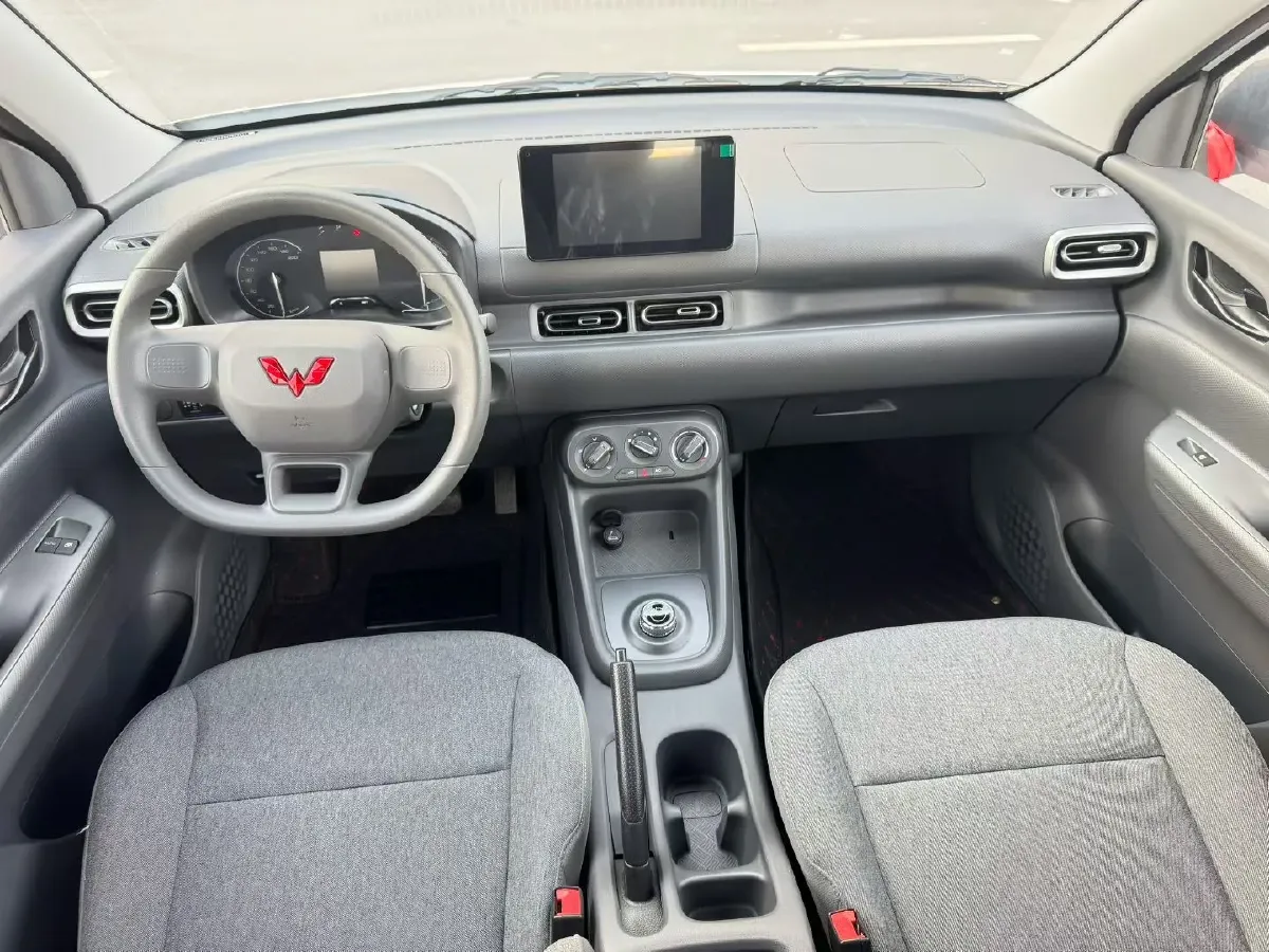 2025 WuLing HongGuang New Energy REEV 99HP REEV,autocango,china used car exporter,china ev exporter,chinese used car exporter,chinese used ev exporter