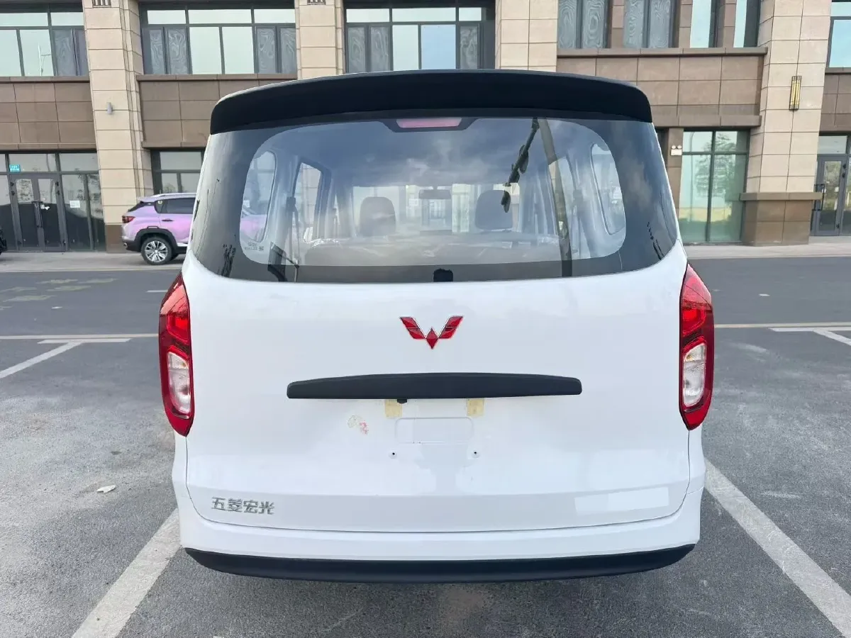 2025 WuLing HongGuang New Energy REEV 99HP REEV,autocango,china used car exporter,china ev exporter,chinese used car exporter,chinese used ev exporter