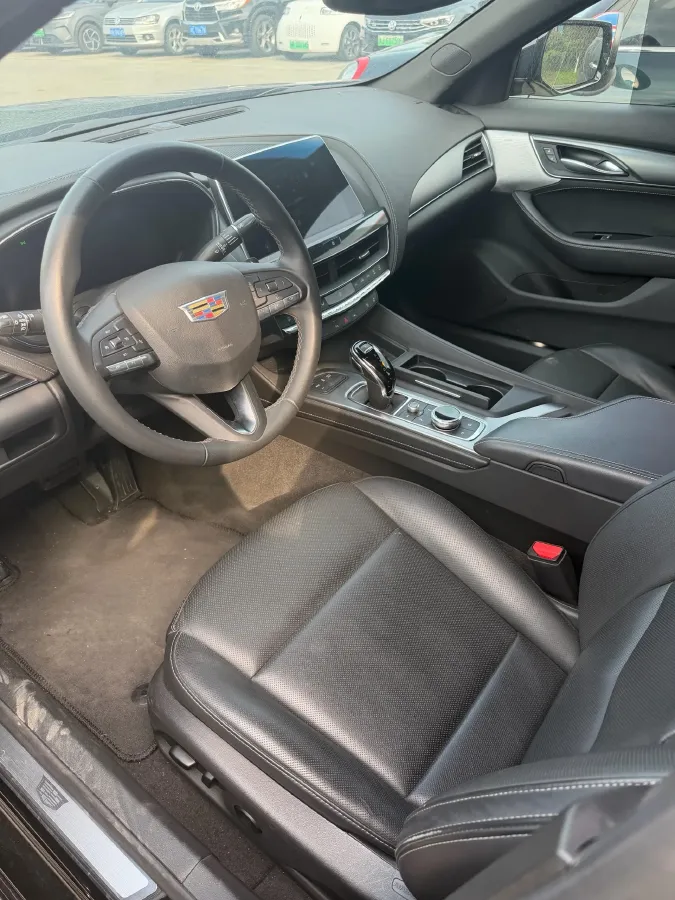 2023 Cadillac CT5 2.0T 237HP L4 10AT,autocango,china used car exporter,china ev exporter,chinese used car exporter,chinese used ev exporter