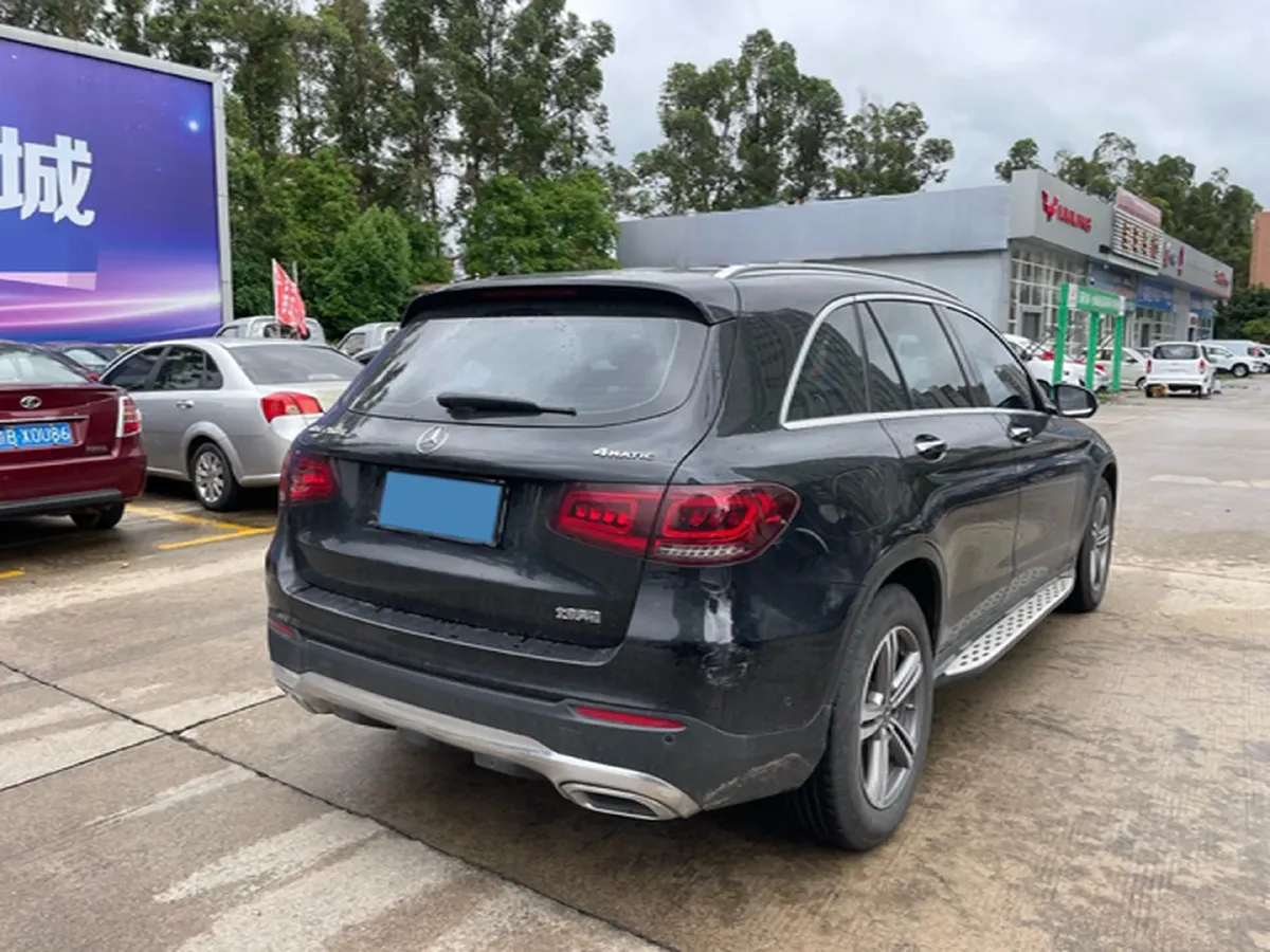 2021 Mercedes-Benz GLC Class 2.0T 197HP L4 9AT,autocango,china used car exporter,china ev exporter,chinese used car exporter,chinese used ev exporter