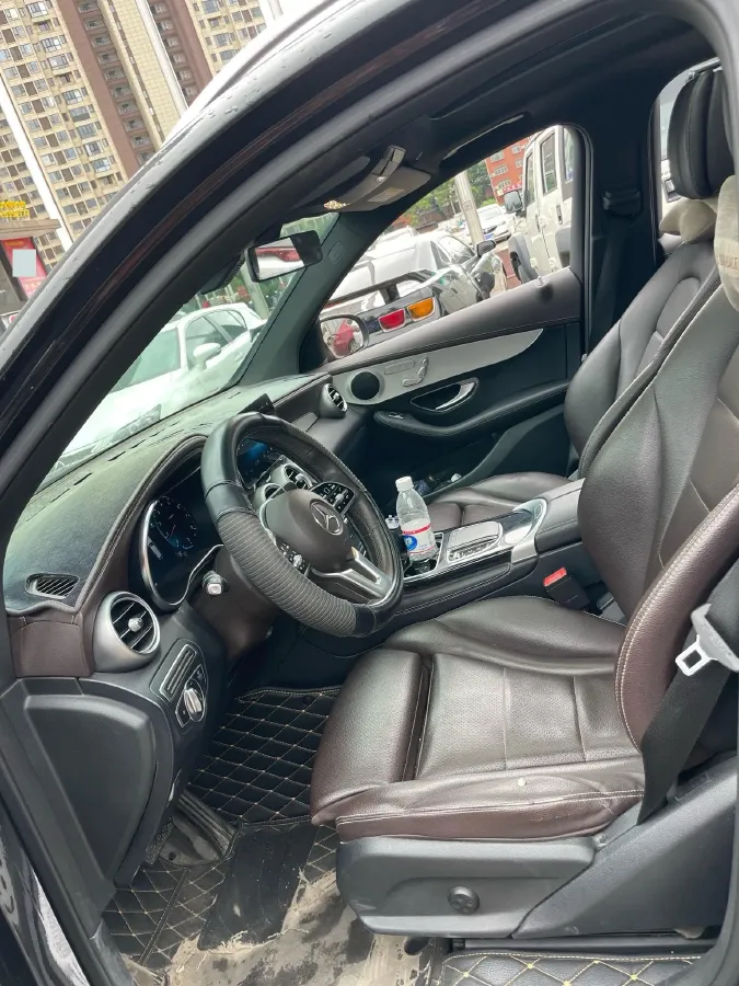 2021 Mercedes-Benz GLC Class 2.0T 197HP L4 9AT,autocango,china used car exporter,china ev exporter,chinese used car exporter,chinese used ev exporter