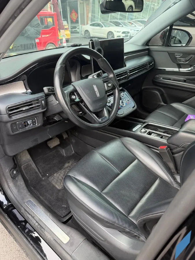 2021 Lincoln Corsair 2.0T 245HP L4 8AT,autocango,china used car exporter,china ev exporter,chinese used car exporter,chinese used ev exporter