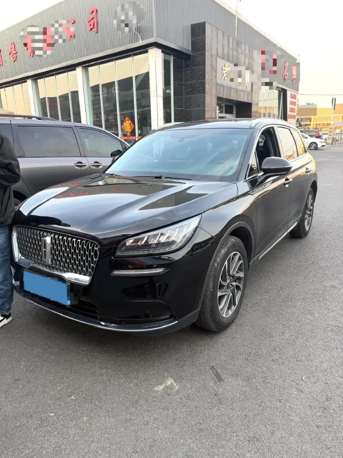 2021 Lincoln Corsair 2.0T 245HP L4 8AT,autocango,china used car exporter,china ev exporter,chinese used car exporter,chinese used ev exporter