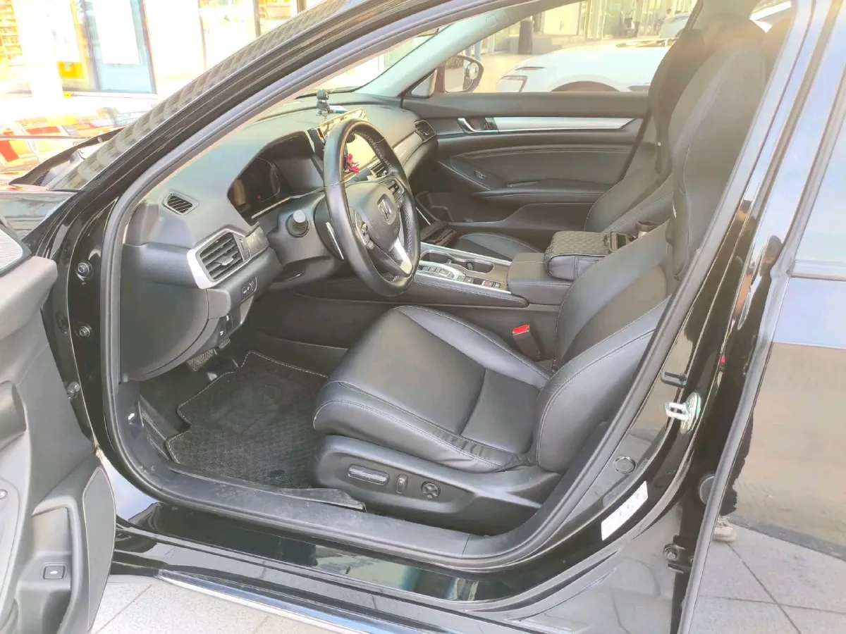 2022 Honda Accord 2.0L 146HP L4 E-CVT Hybrid,autocango,china used car exporter,china ev exporter,chinese used car exporter,chinese used ev exporter