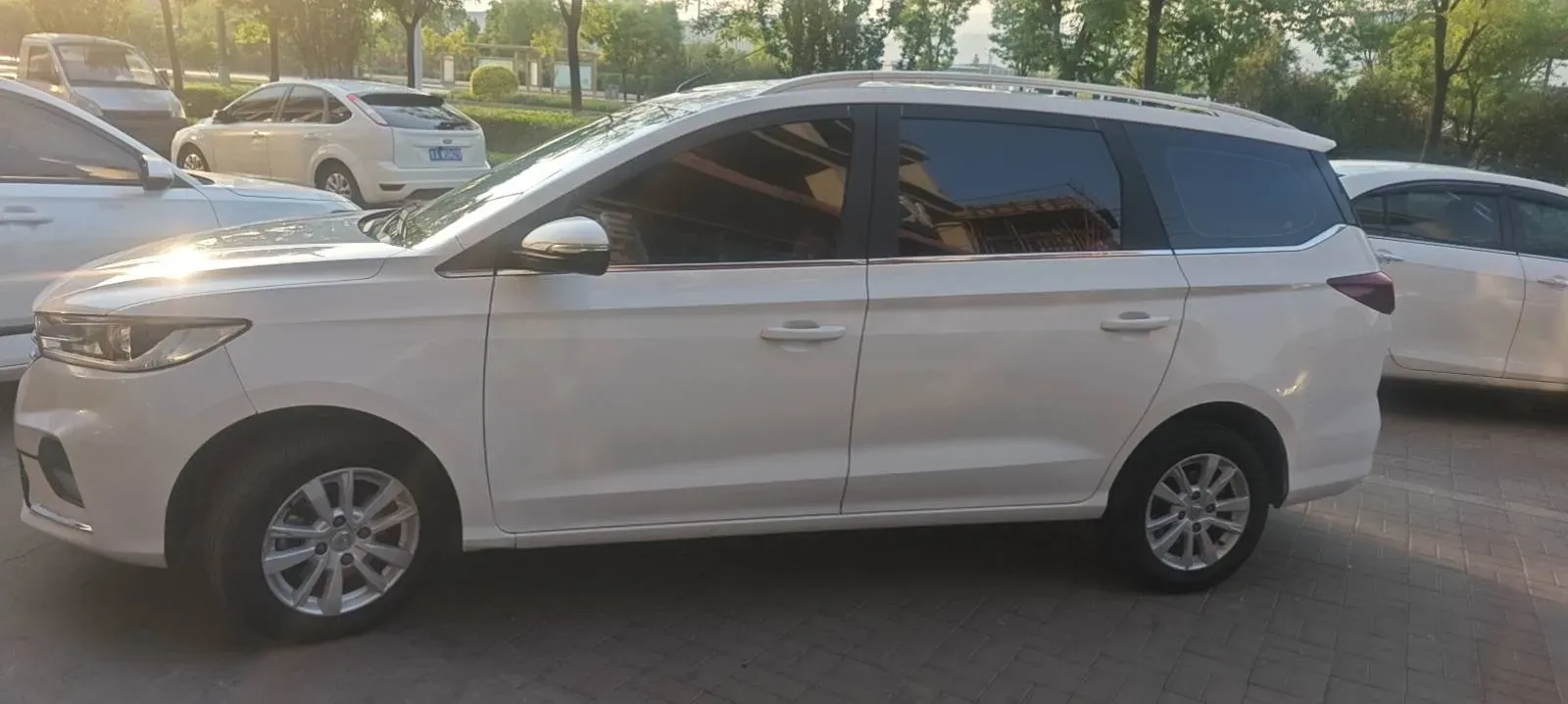 2018 BaoJun 360 1.5L 112HP L4 6MT,autocango,china used car exporter,china ev exporter,chinese used car exporter,chinese used ev exporter