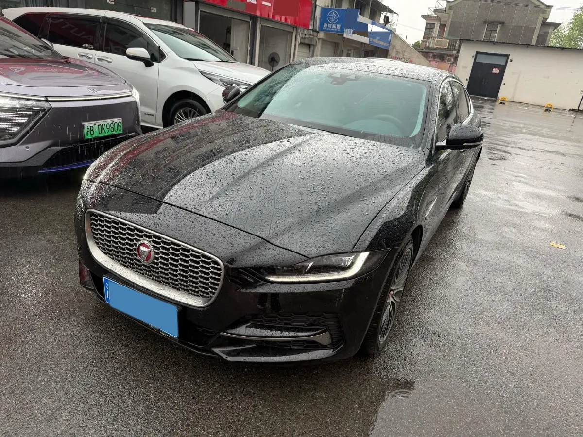 2020 Jaguar XEL 2.0T 200HP L4 8AT,autocango,china used car exporter,china ev exporter,chinese used car exporter,chinese used ev exporter