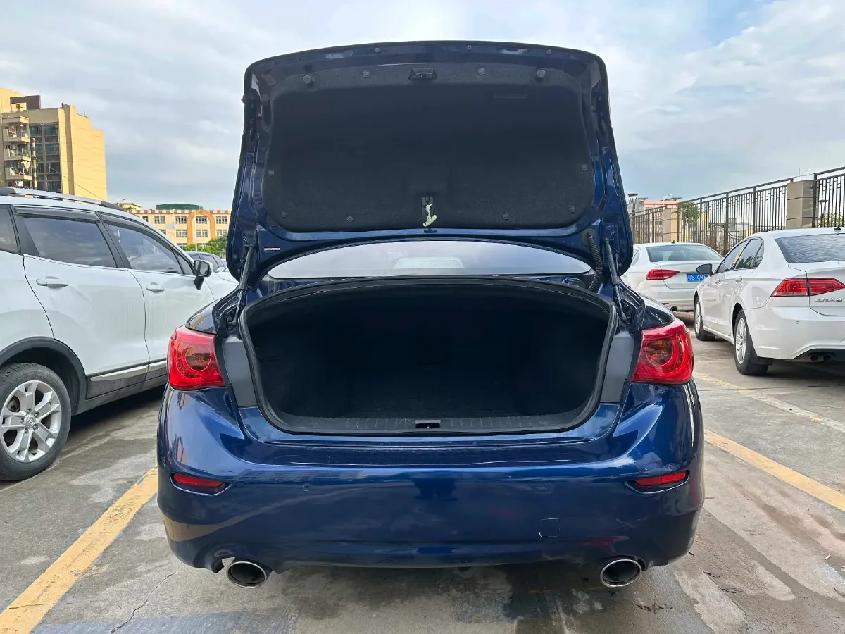 2016 Infiniti Q50L 2.0T 211HP L4 7AT,autocango,china used car exporter,china ev exporter,chinese used car exporter,chinese used ev exporter