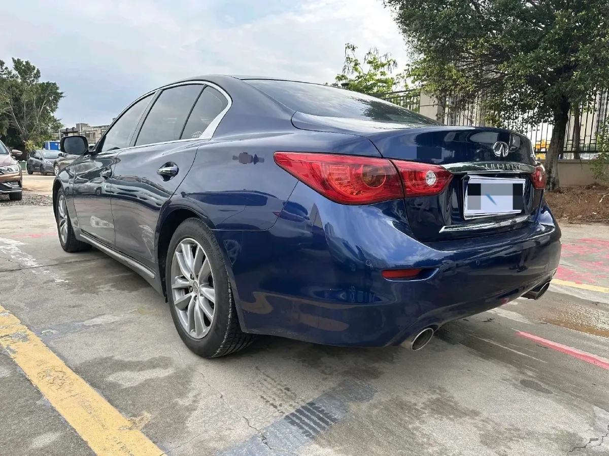 2016 Infiniti Q50L 2.0T 211HP L4 7AT,autocango,china used car exporter,china ev exporter,chinese used car exporter,chinese used ev exporter