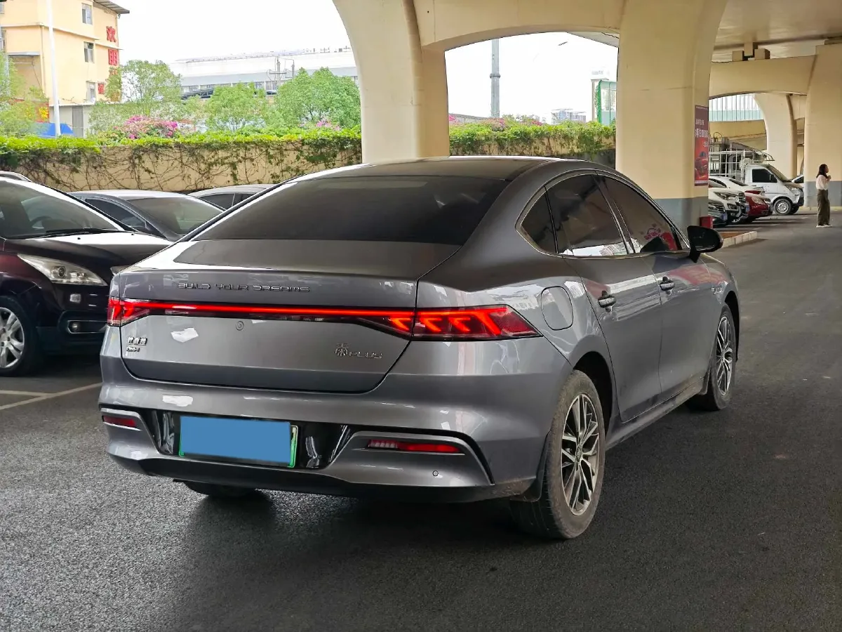 2021 Haval F7 1.5T 169HP L4 7DCT,autocango,china used car exporter,china ev exporter,chinese used car exporter,chinese used ev exporter