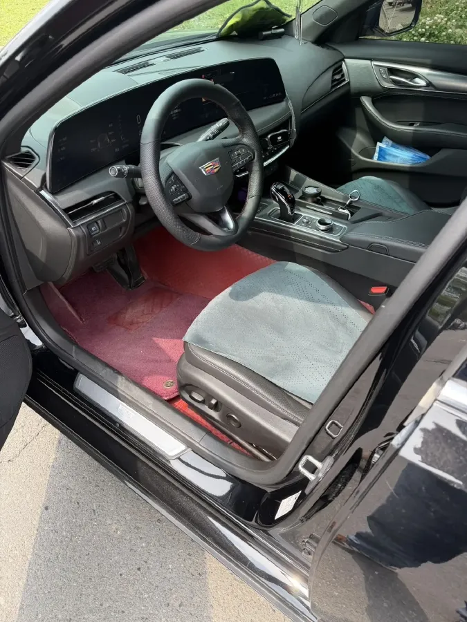 2024 Cadillac CT5 2.0T 237HP L4 10AT,autocango,china used car exporter,china ev exporter,chinese used car exporter,chinese used ev exporter