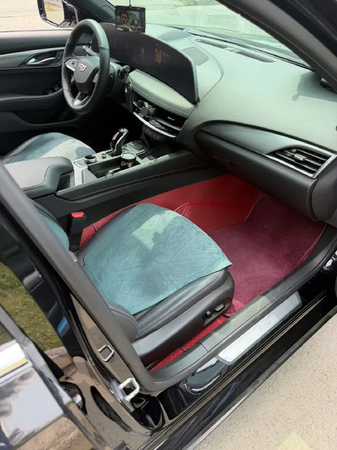 2024 Cadillac CT5 2.0T 237HP L4 10AT,autocango,china used car exporter,china ev exporter,chinese used car exporter,chinese used ev exporter