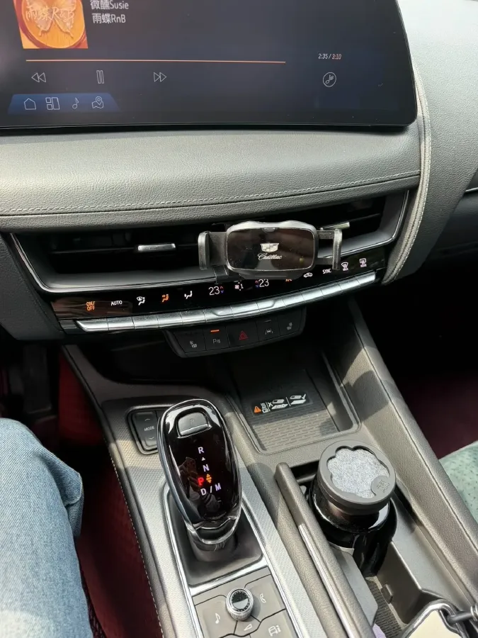 2024 Cadillac CT5 2.0T 237HP L4 10AT,autocango,china used car exporter,china ev exporter,chinese used car exporter,chinese used ev exporter