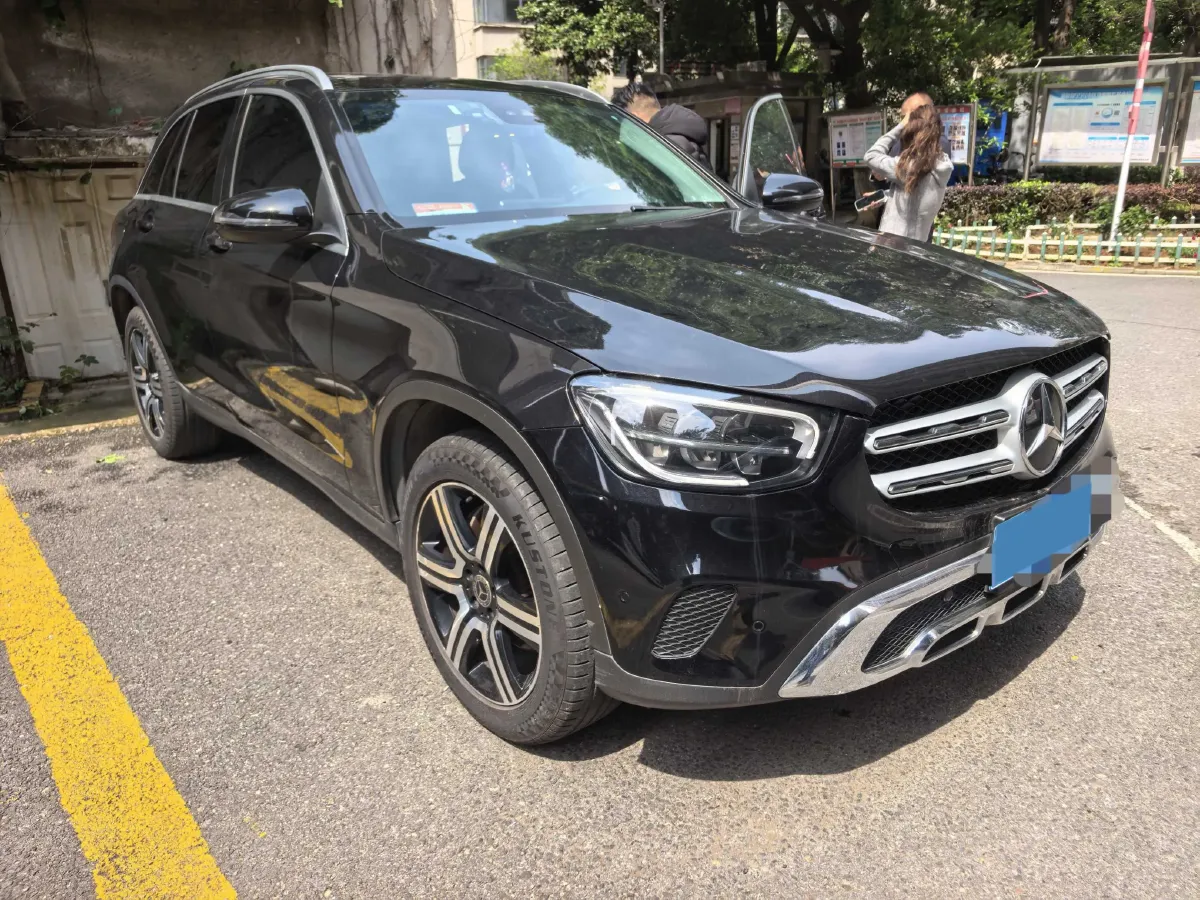 2020 Mercedes-Benz GLC Class 2.0T 258HP L4 9AT,autocango,china used car exporter,china ev exporter,chinese used car exporter,chinese used ev exporter