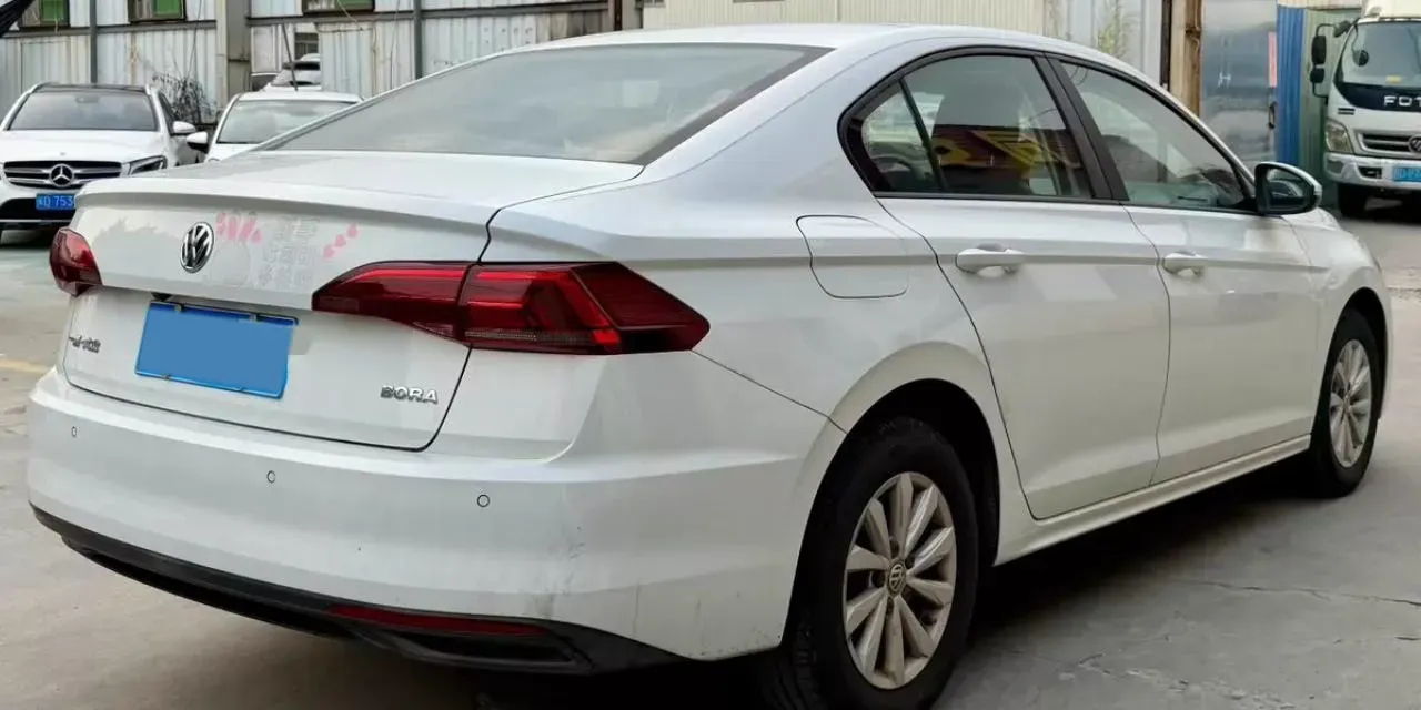 2019 Bestune T77 1.2T 143HP L4 7DCT,autocango,china used car exporter,china ev exporter,chinese used car exporter,chinese used ev exporter