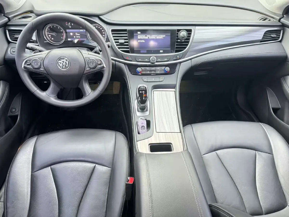 2020 Buick Larcosse 2.0T 237HP L4 9AT,autocango,china used car exporter,china ev exporter,chinese used car exporter,chinese used ev exporter