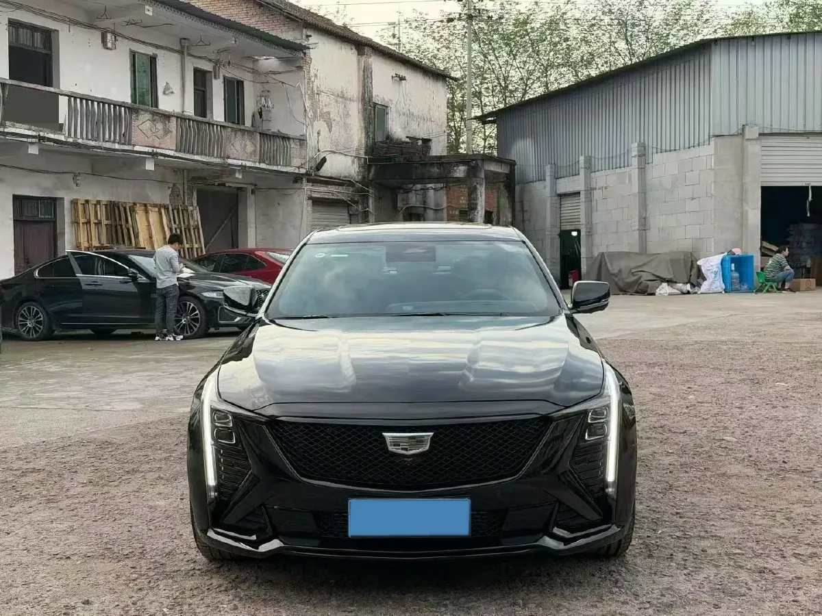 2025 Cadillac CT5 2.0T 237HP L4 10AT,autocango,china used car exporter,china ev exporter,chinese used car exporter,chinese used ev exporter