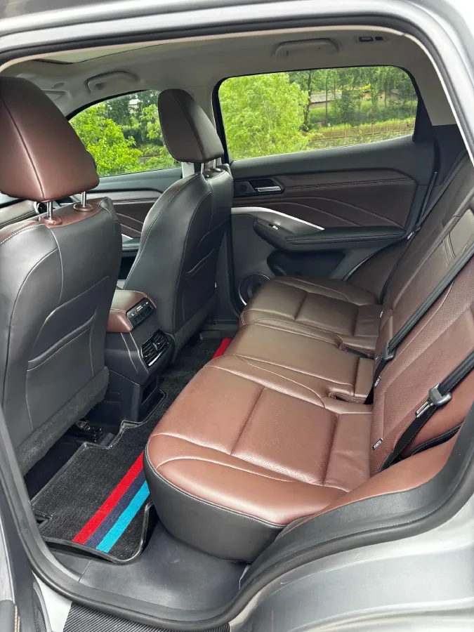 2020 WEY VV6 2.0T 227HP L4 7DCT,autocango,china used car exporter,china ev exporter,chinese used car exporter,chinese used ev exporter