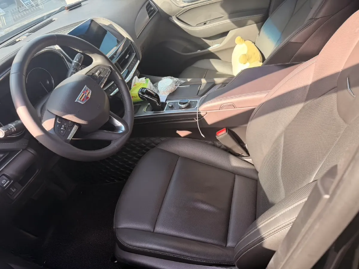 2022 Cadillac CT5 2.0T 237HP L4 10AT,autocango,china used car exporter,china ev exporter,chinese used car exporter,chinese used ev exporter