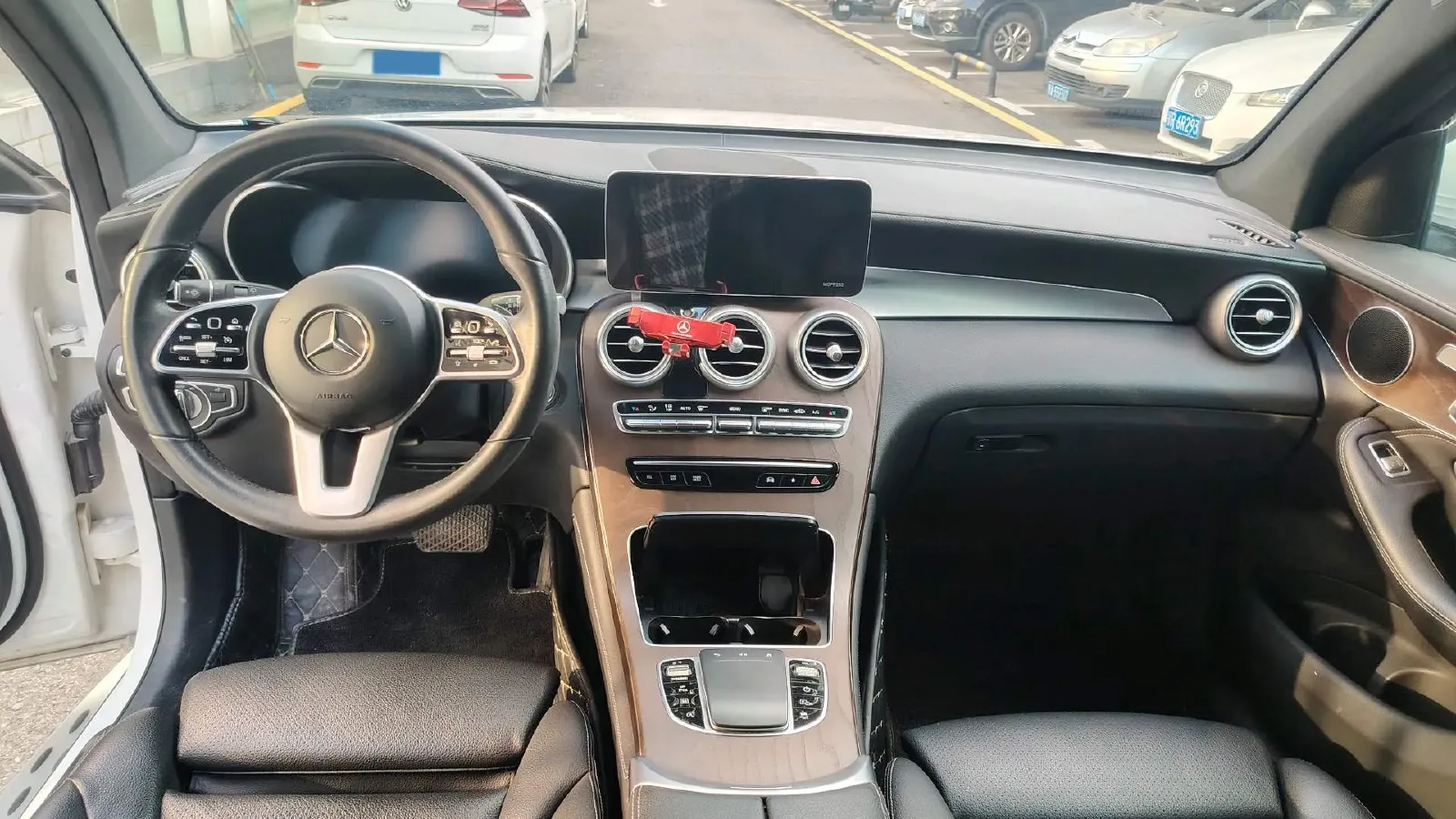 2020 Mercedes-Benz GLC Class 2.0T 197HP L4 9AT,autocango,china used car exporter,china ev exporter,chinese used car exporter,chinese used ev exporter