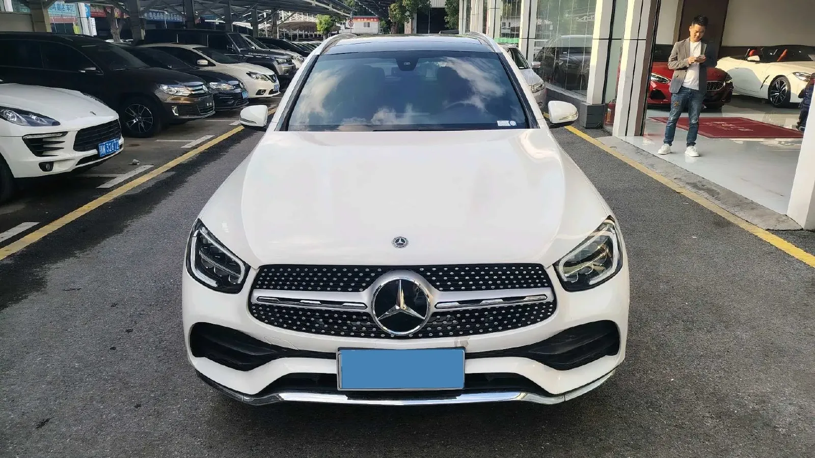 2020 Mercedes-Benz GLC Class 2.0T 197HP L4 9AT,autocango,china used car exporter,china ev exporter,chinese used car exporter,chinese used ev exporter